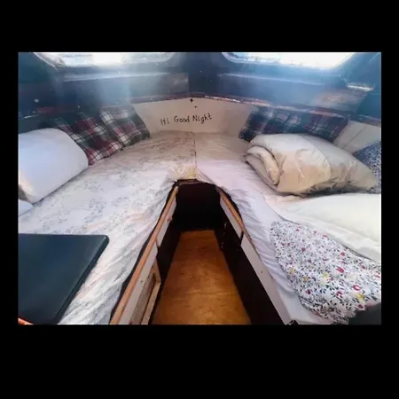 La Pepa Hotel en barco Valencia